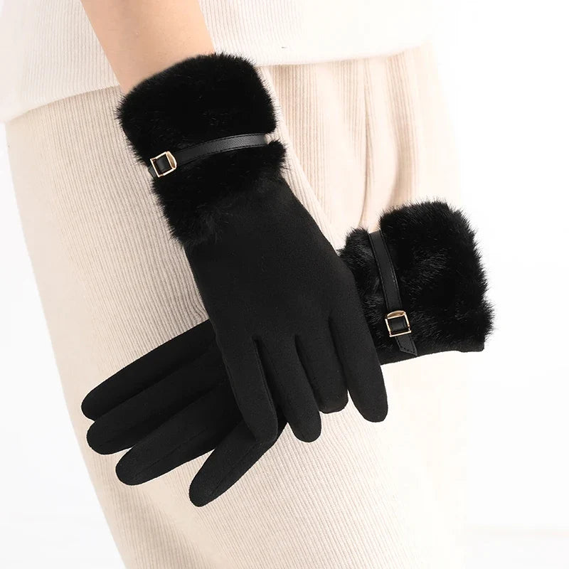 Aurora | Warm Gloves for Women with Fur Trim 2