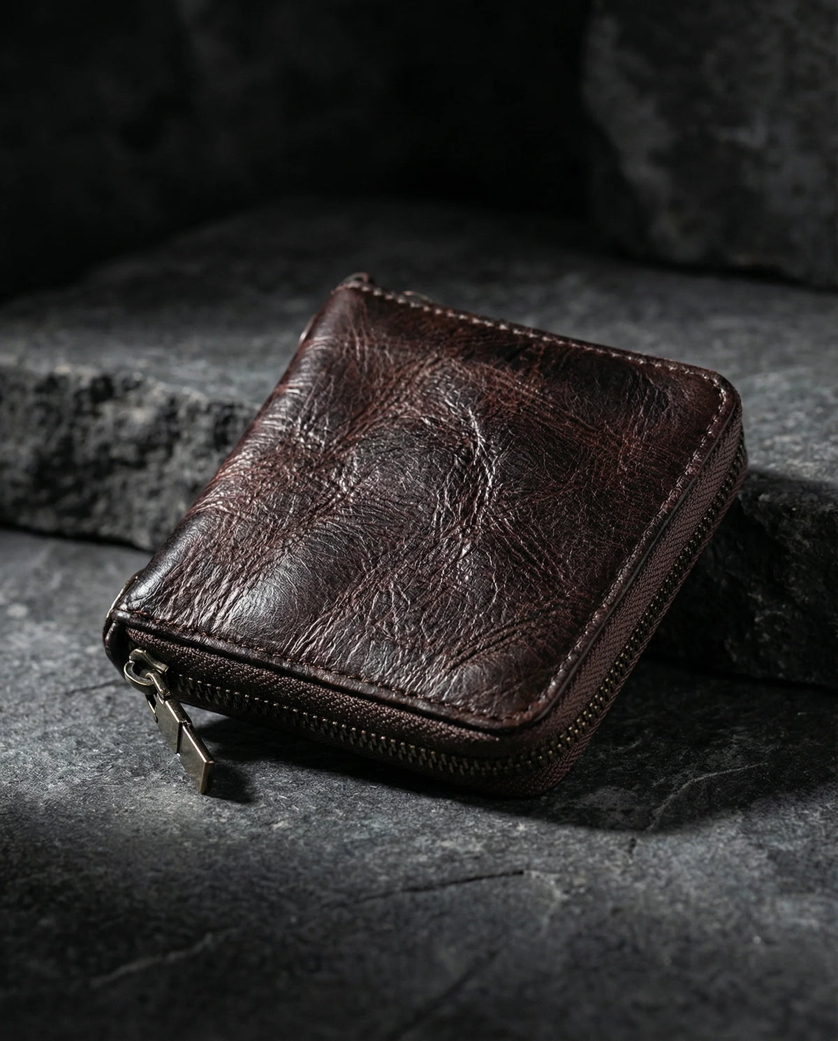 Compact Cowhide Leather Zip Wallet | Everyday Essentials 5