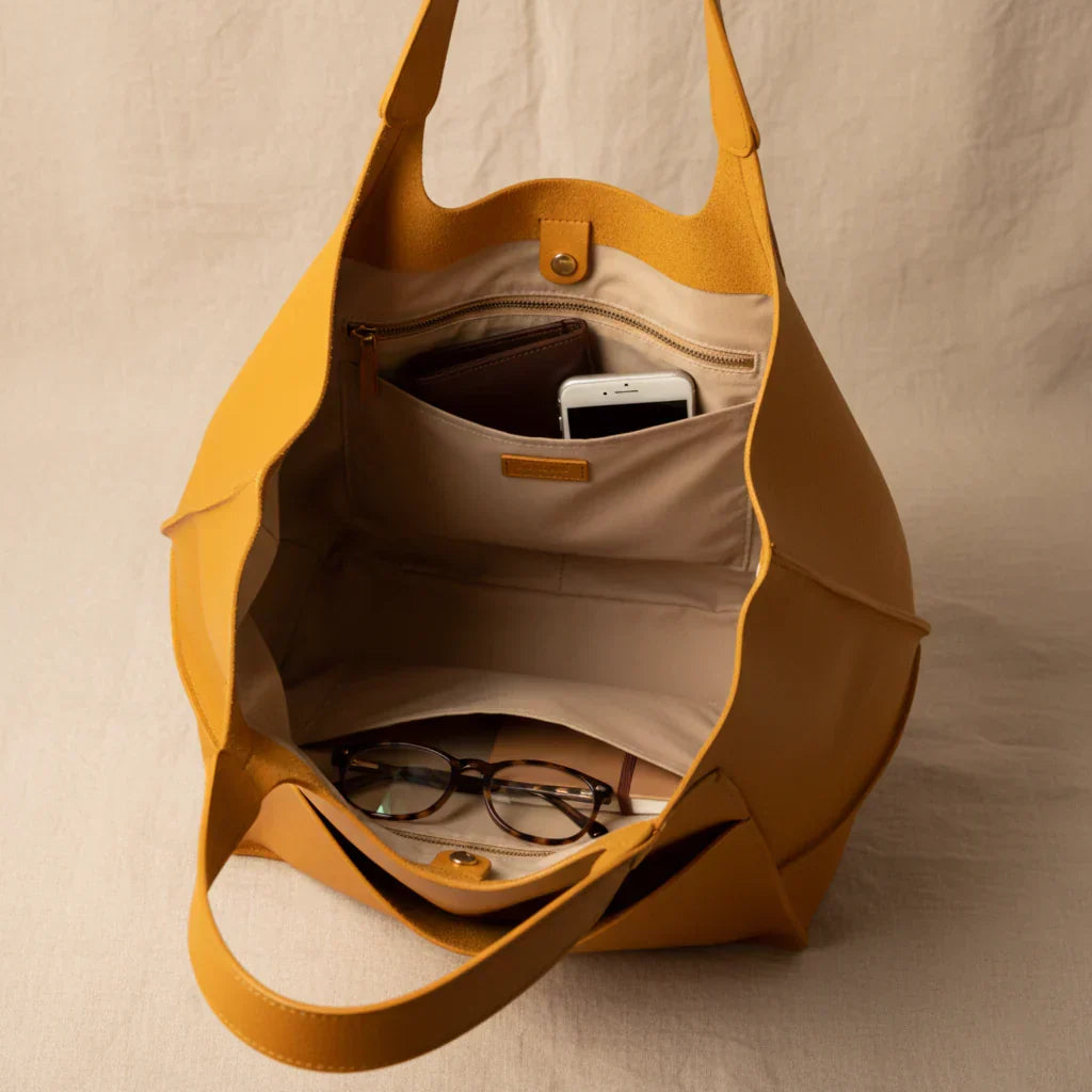Dana | Classic Vintage Tote Bag Vegan Leather 3