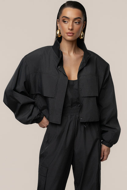 Endure | Lightweight Black Nylon Jacket for Women 3