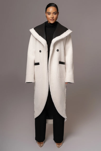 Jaida | Women's Reversible Teddy Winter Coat Black Oversized 1