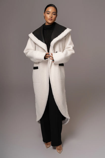 Jaida | Women's Reversible Teddy Winter Coat Black Oversized 5
