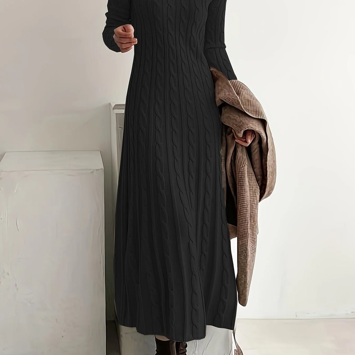 Lucinda | Long Sleeve Maxi Dress for Women in Cable-Knit 10