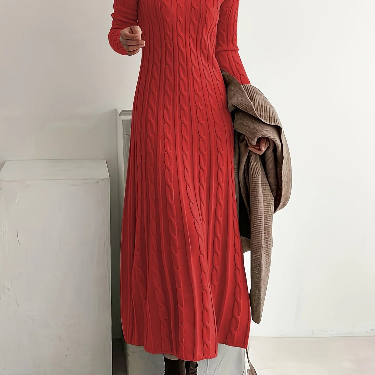 Lucinda | Long Sleeve Maxi Dress for Women in Cable-Knit 5